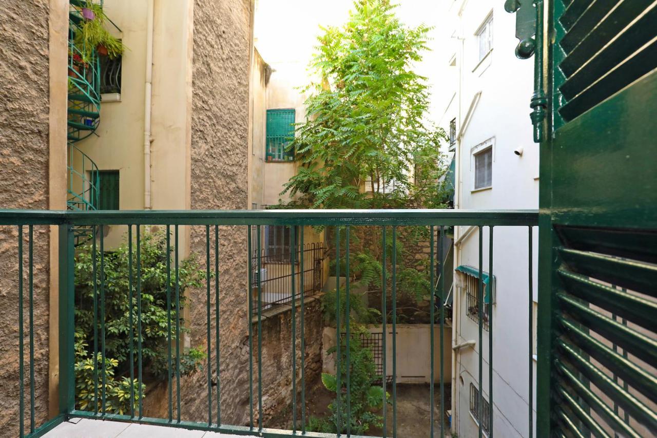 Apartamento Charming Koukaki - Greecing Atenas Exterior foto